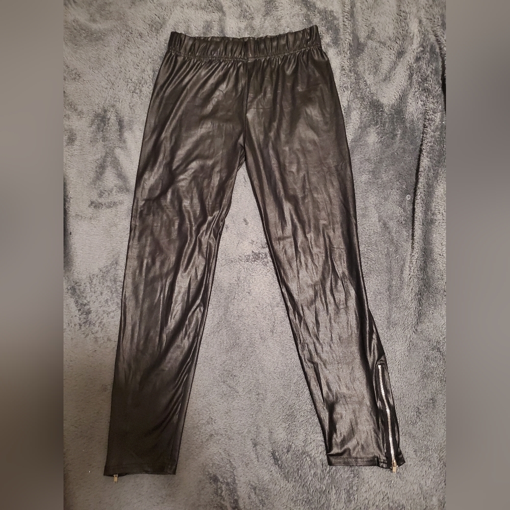 Kardashian Kollection Leggings